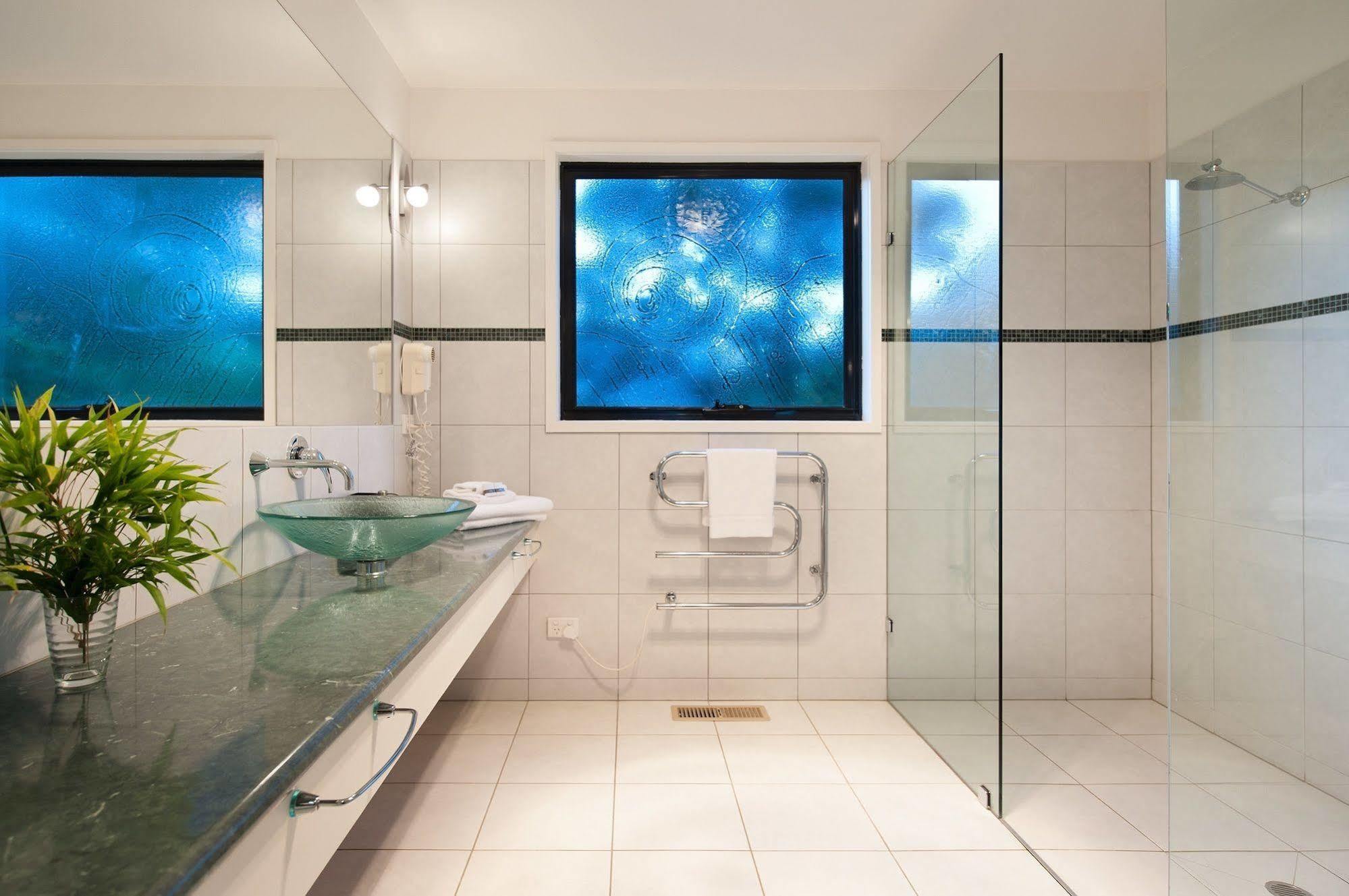 Springs Spa Villa Хепбърн Спрингс Екстериор снимка